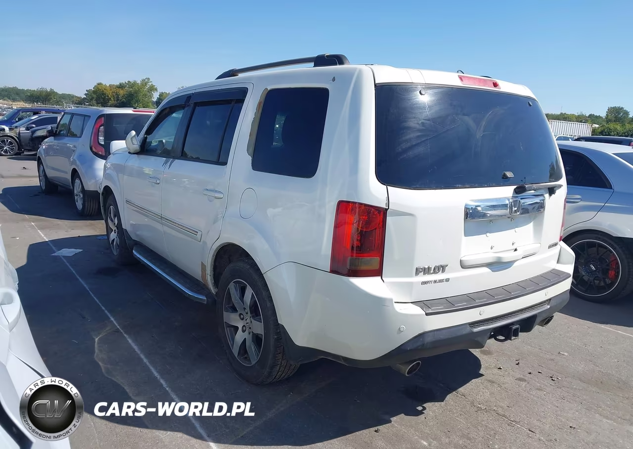 2012 Honda Pilot Touring VIN:5FNYF3H98CB008410 - 3