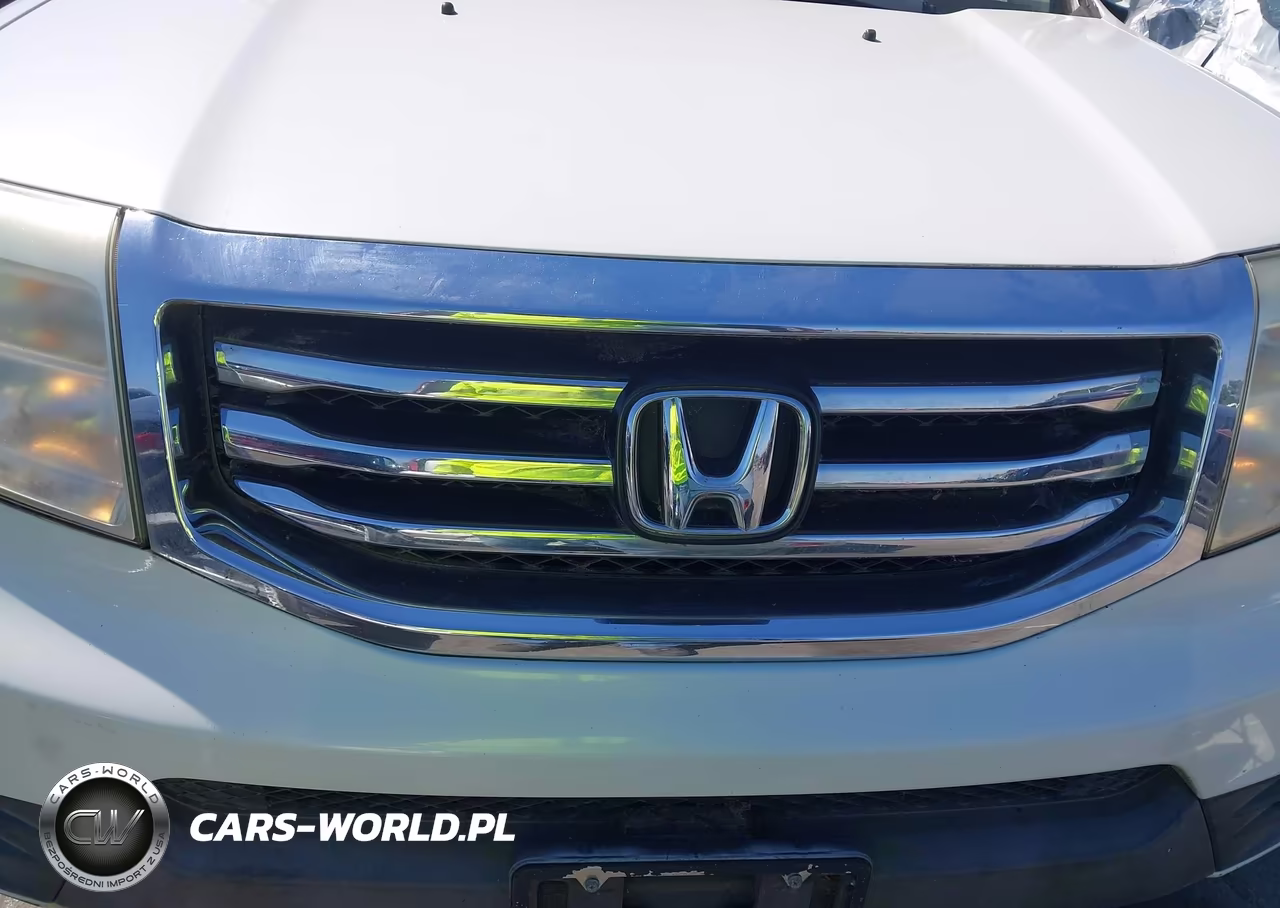 2012 Honda Pilot Touring VIN:5FNYF3H98CB008410 - 6