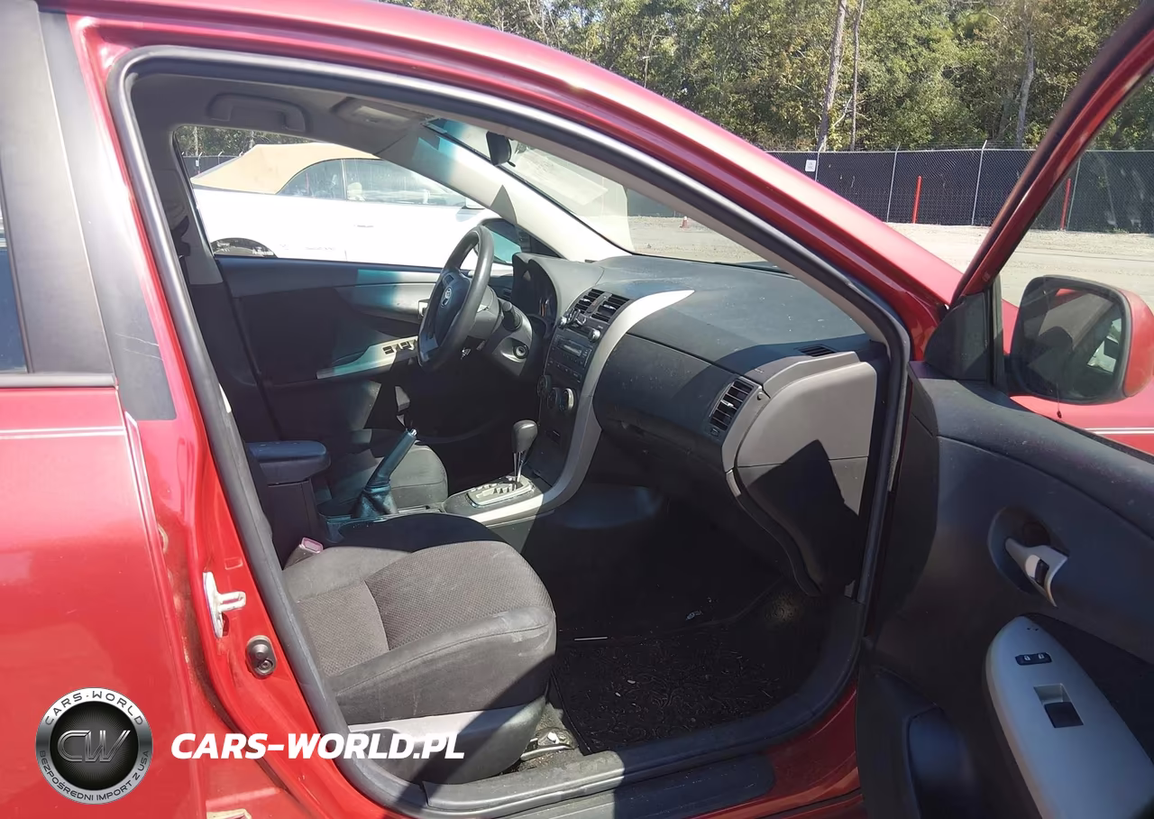 2011 Toyota Corolla S VIN:2T1BU4EE8BC670526 - 5