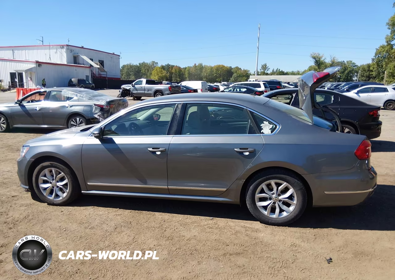 2016 Volkswagen Passat 1.8T S VIN:1VWAT7A34GC060012 - 14