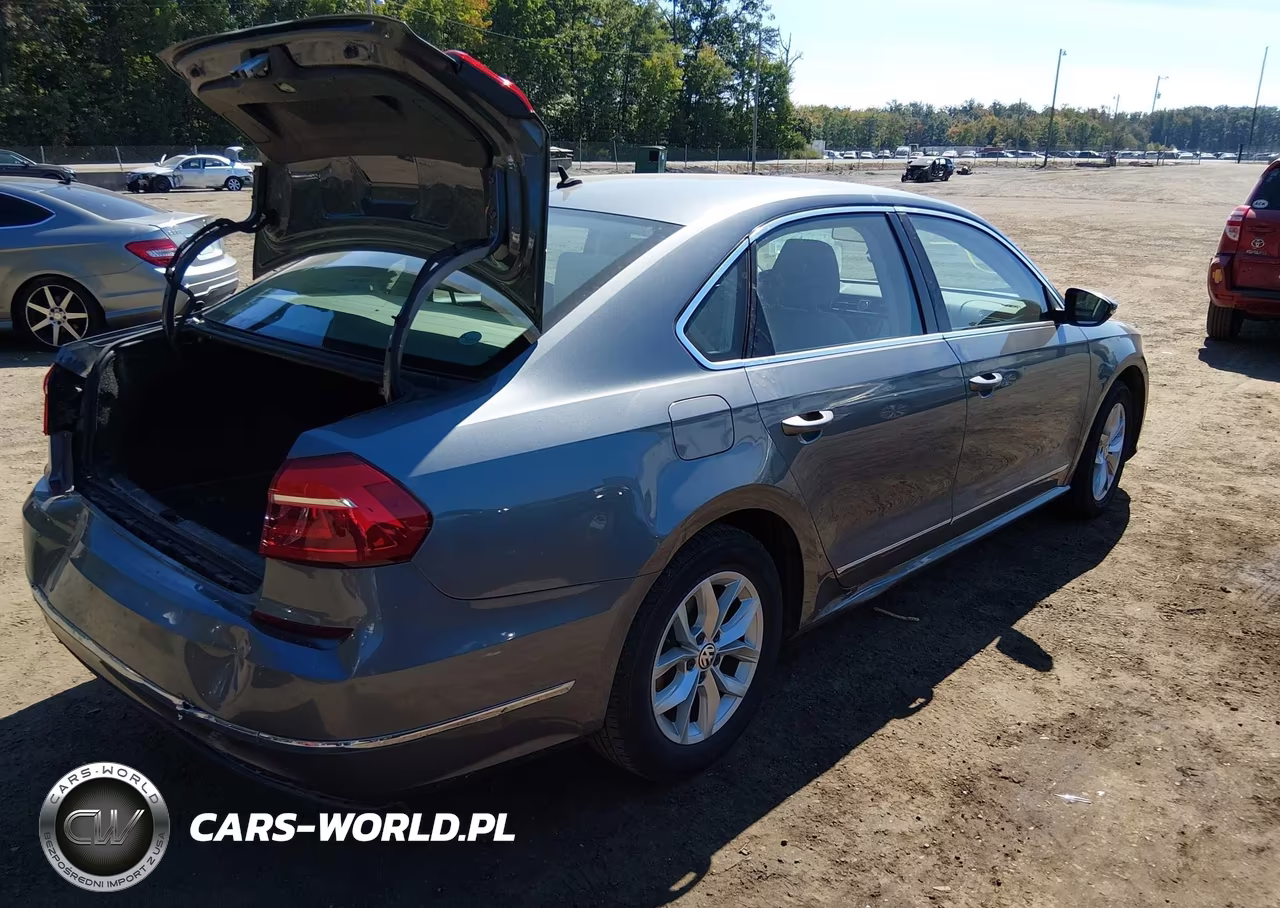 2016 Volkswagen Passat 1.8T S VIN:1VWAT7A34GC060012 - 4