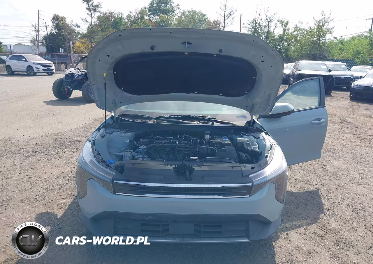 2025 Kia K4 Lxs VIN:3KPFT4DE4SE221688 - 10