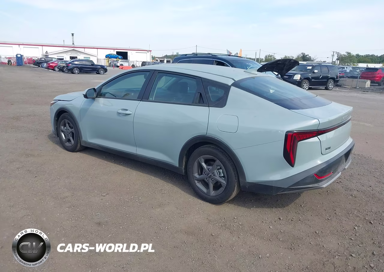 2025 Kia K4 Lxs VIN:3KPFT4DE4SE221688 - 3