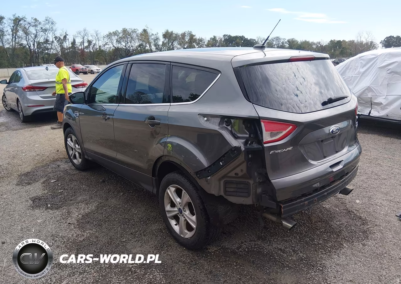 2015 Ford Escape Se VIN:1FMCU0GXXFUA40667 - 3