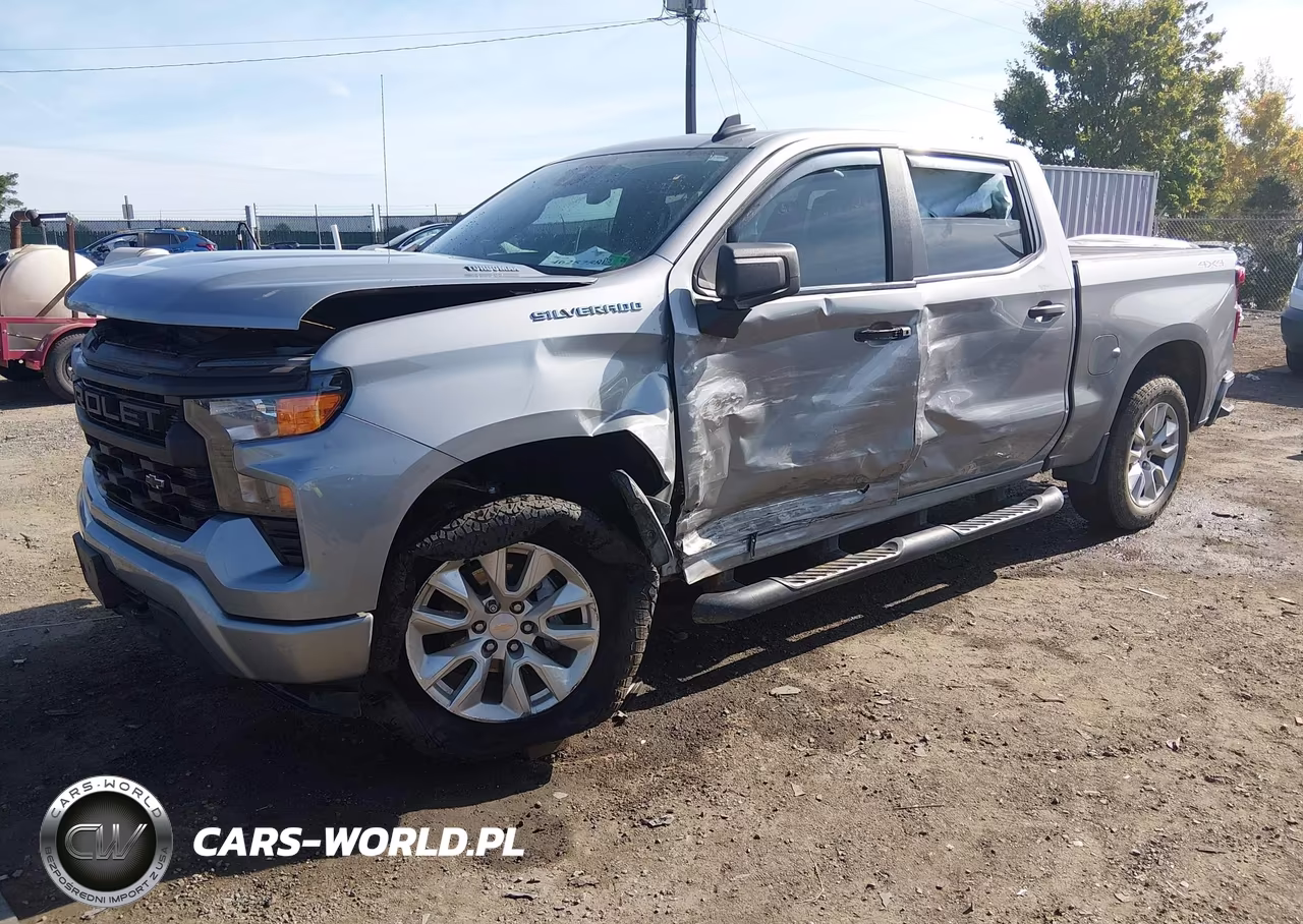 2025 Chevrolet Silverado 1500 4Wd Short Bed Custom VIN:1GCPKBEK2SZ107824 - 2