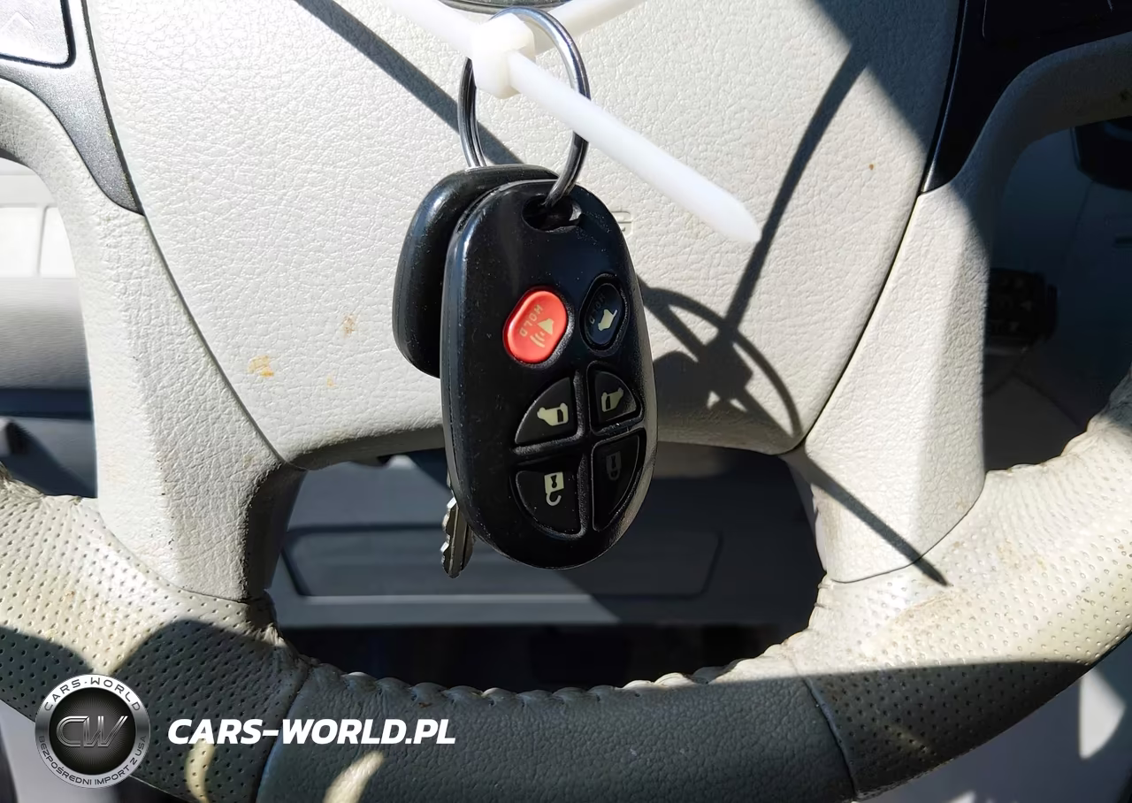 2011 Toyota Sienna Xle V6 VIN:5TDYK3DC9BS058109 - 11