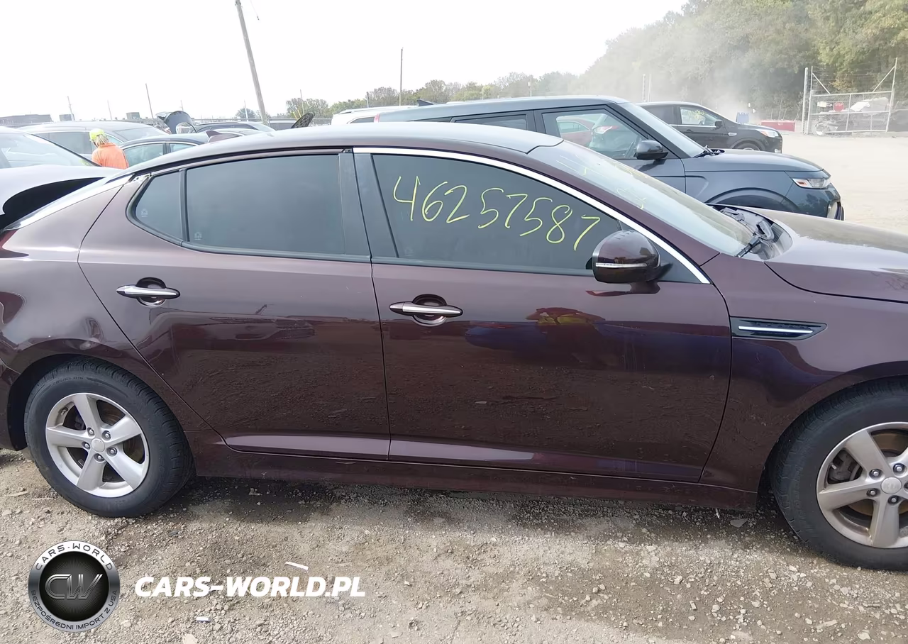 2015 Kia Optima Lx VIN:5XXGM4A77FG447809 - 13