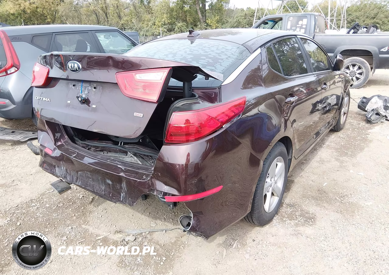 2015 Kia Optima Lx VIN:5XXGM4A77FG447809 - 4