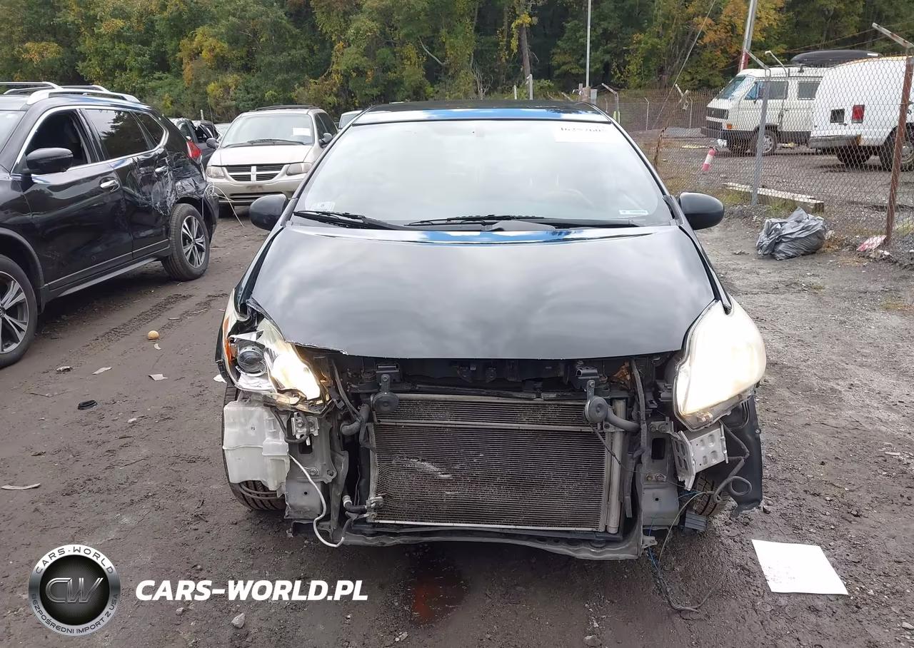 2012 Toyota Prius Three VIN:JTDKN3DU9C5493046 - 12