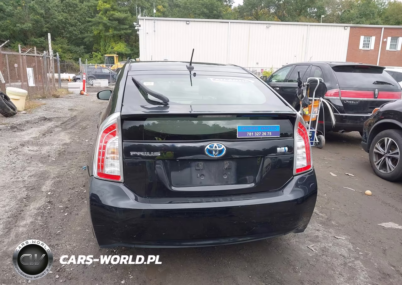 2012 Toyota Prius Three VIN:JTDKN3DU9C5493046 - 16