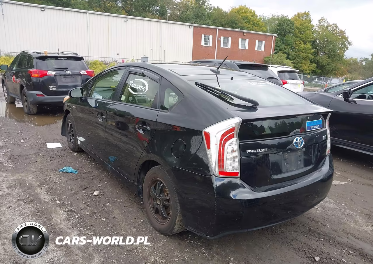 2012 Toyota Prius Three VIN:JTDKN3DU9C5493046 - 3
