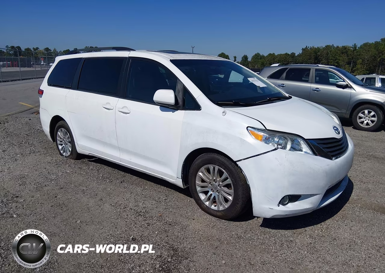 2011 Toyota Sienna Xle V6