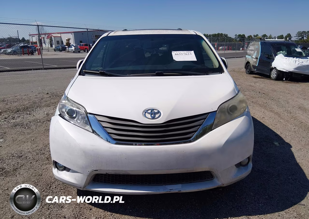 2011 Toyota Sienna Xle V6 VIN:5TDYK3DC1BS154509 - 12
