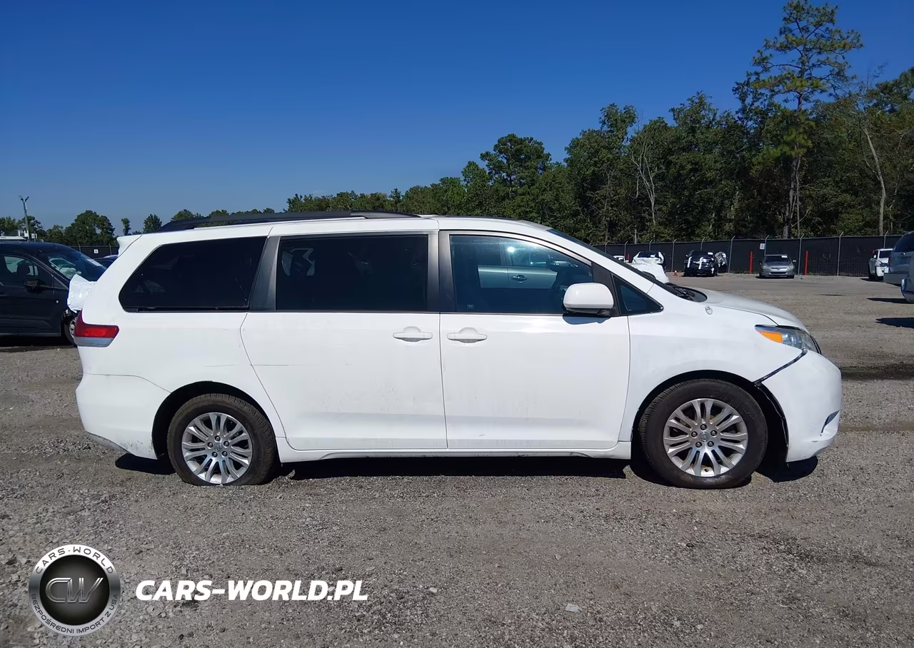 2011 Toyota Sienna Xle V6 VIN:5TDYK3DC1BS154509 - 13