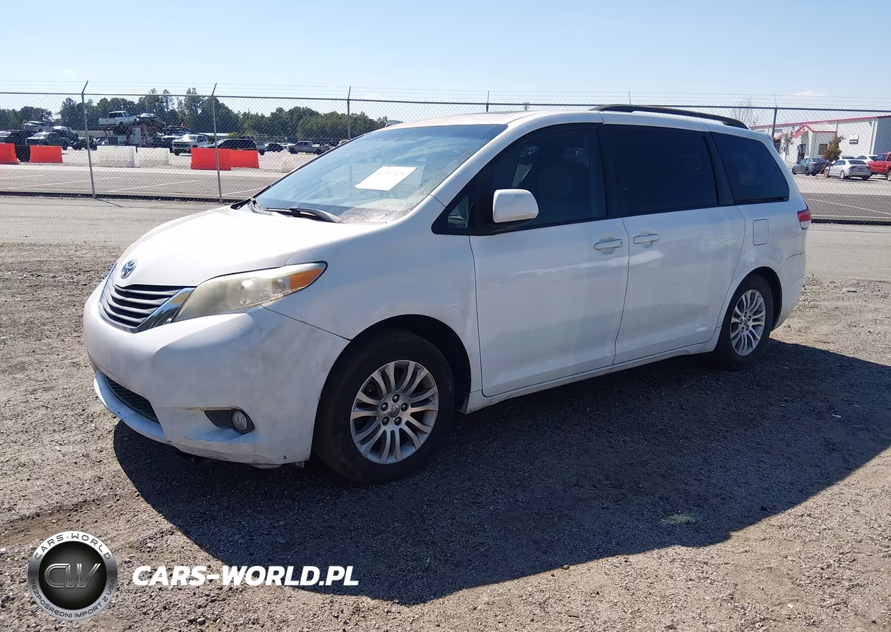 2011 Toyota Sienna Xle V6 VIN:5TDYK3DC1BS154509 - 2