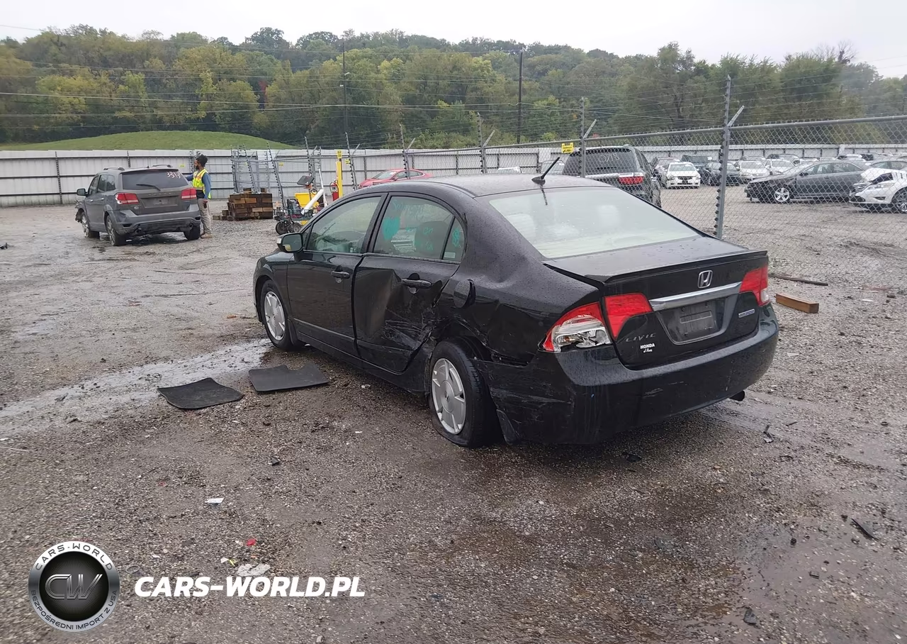 2010 Honda Civic Hybrid VIN:JHMFA3F27AS000339 - 3