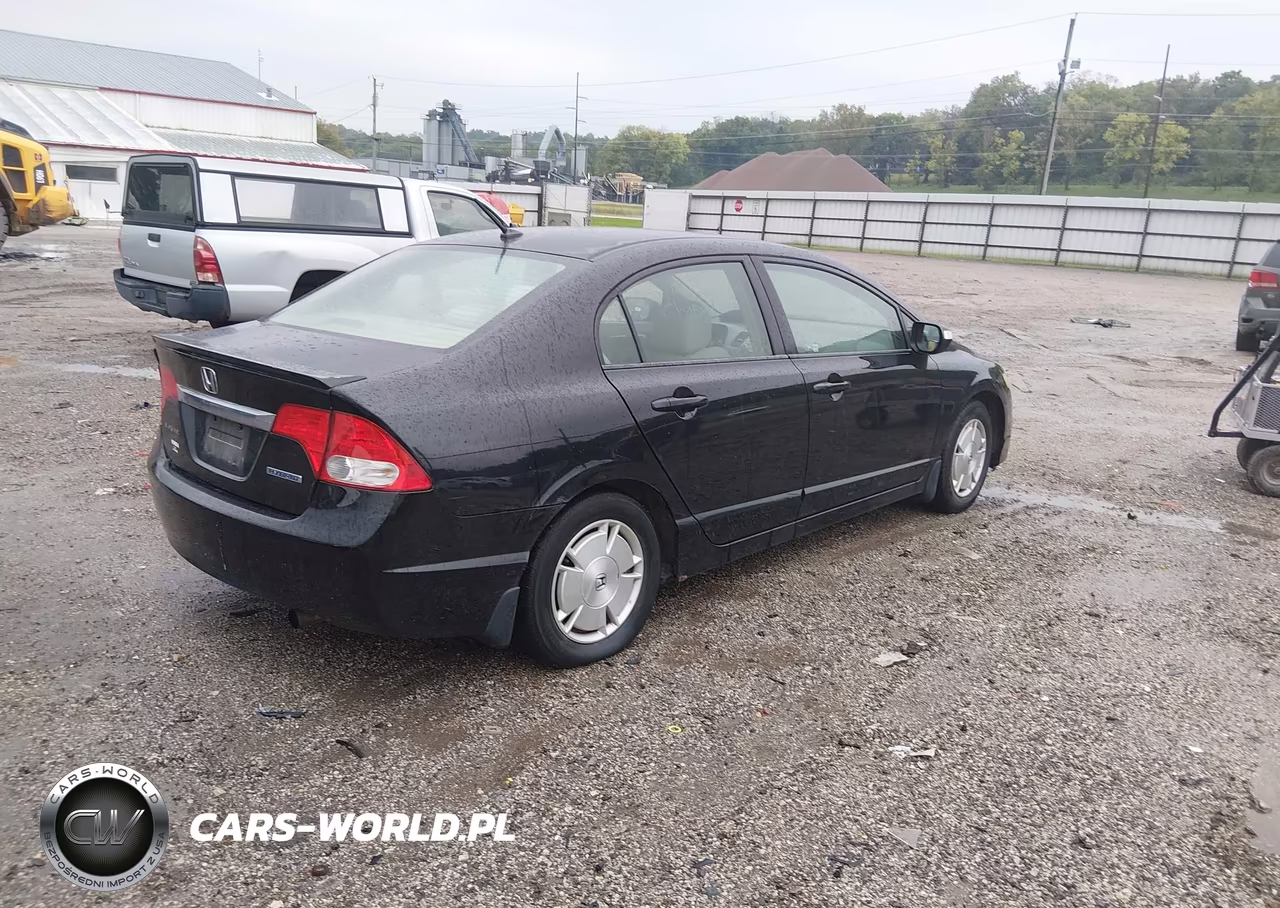 2010 Honda Civic Hybrid VIN:JHMFA3F27AS000339 - 4