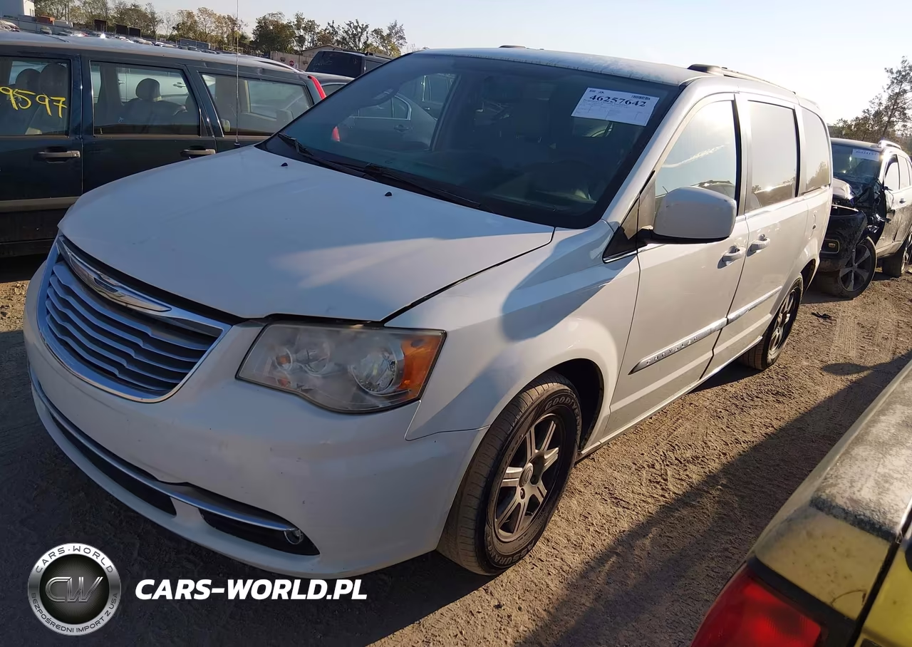 2013 Chrysler Town & Country Touring VIN:2C4RC1BG8DR526435 - 2
