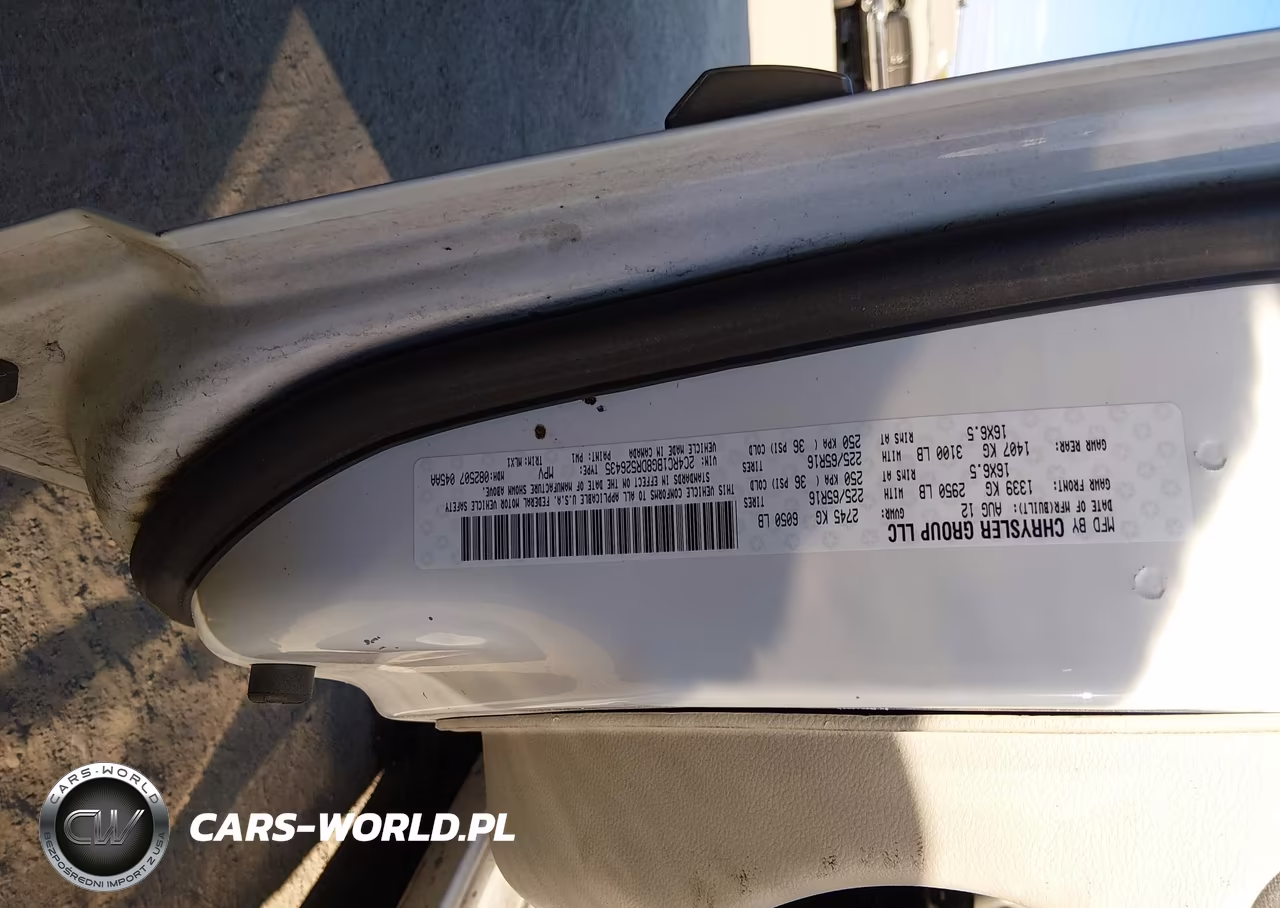2013 Chrysler Town & Country Touring VIN:2C4RC1BG8DR526435 - 9