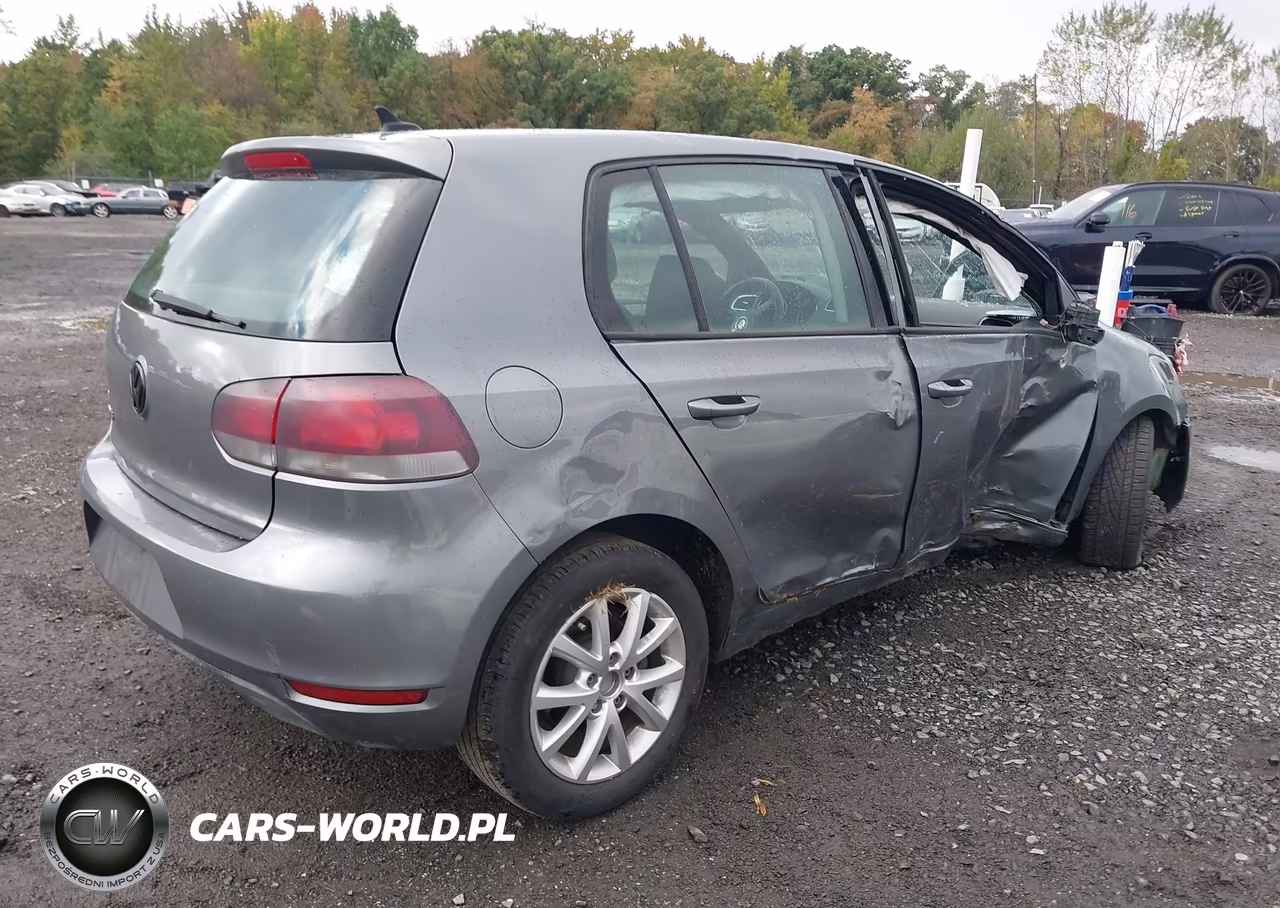 2012 Volkswagen Golf 2.5L 4-Door VIN:WVWDB7AJ1CW231955 - 4