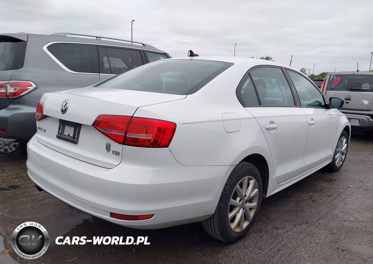 2015 Volkswagen Jetta 1.8T Se VIN:3VWD17AJ4FM331598 - 4