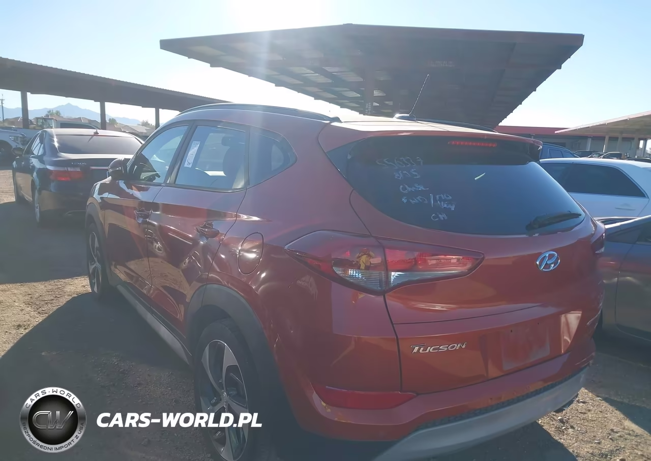 2017 Hyundai Tucson Value VIN:KM8J33A20HU556337 - 3