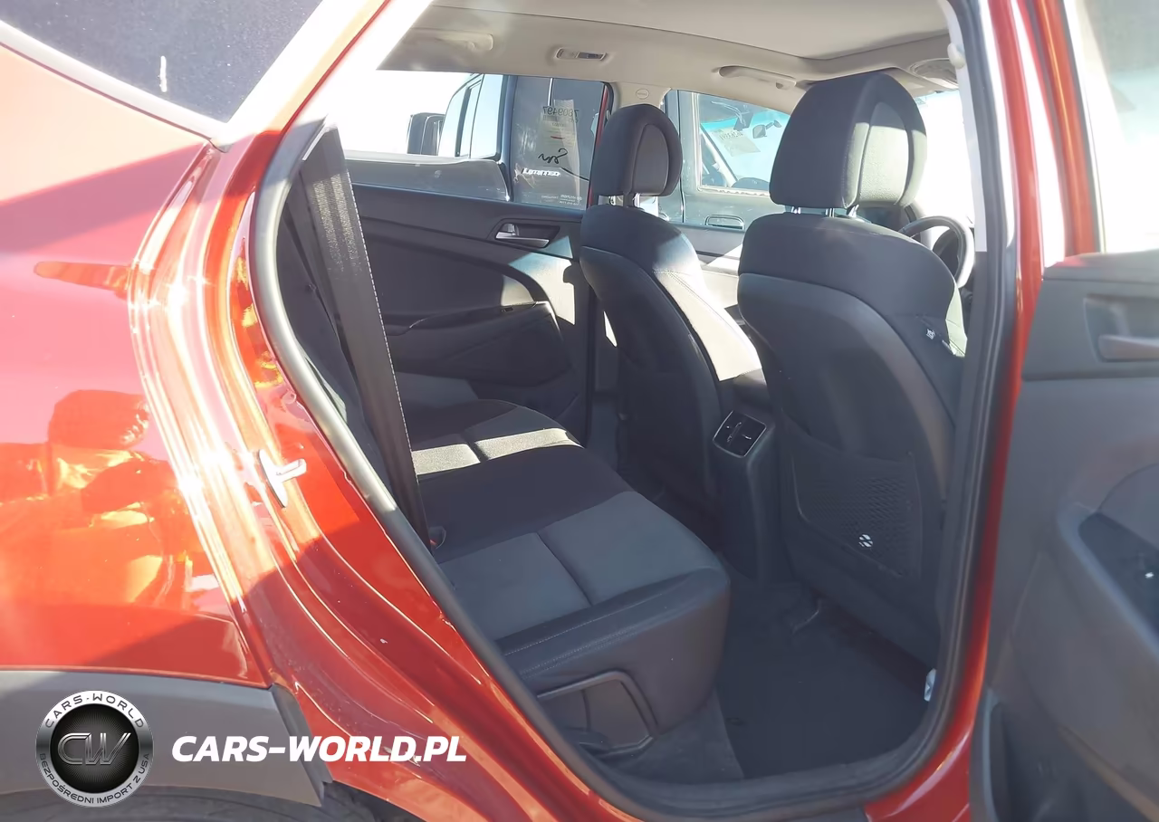 2017 Hyundai Tucson Value VIN:KM8J33A20HU556337 - 8