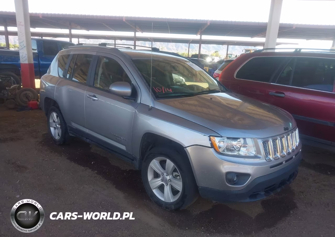 2016 Jeep Compass Latitude VIN:1C4NJDEB1GD781599 - 1