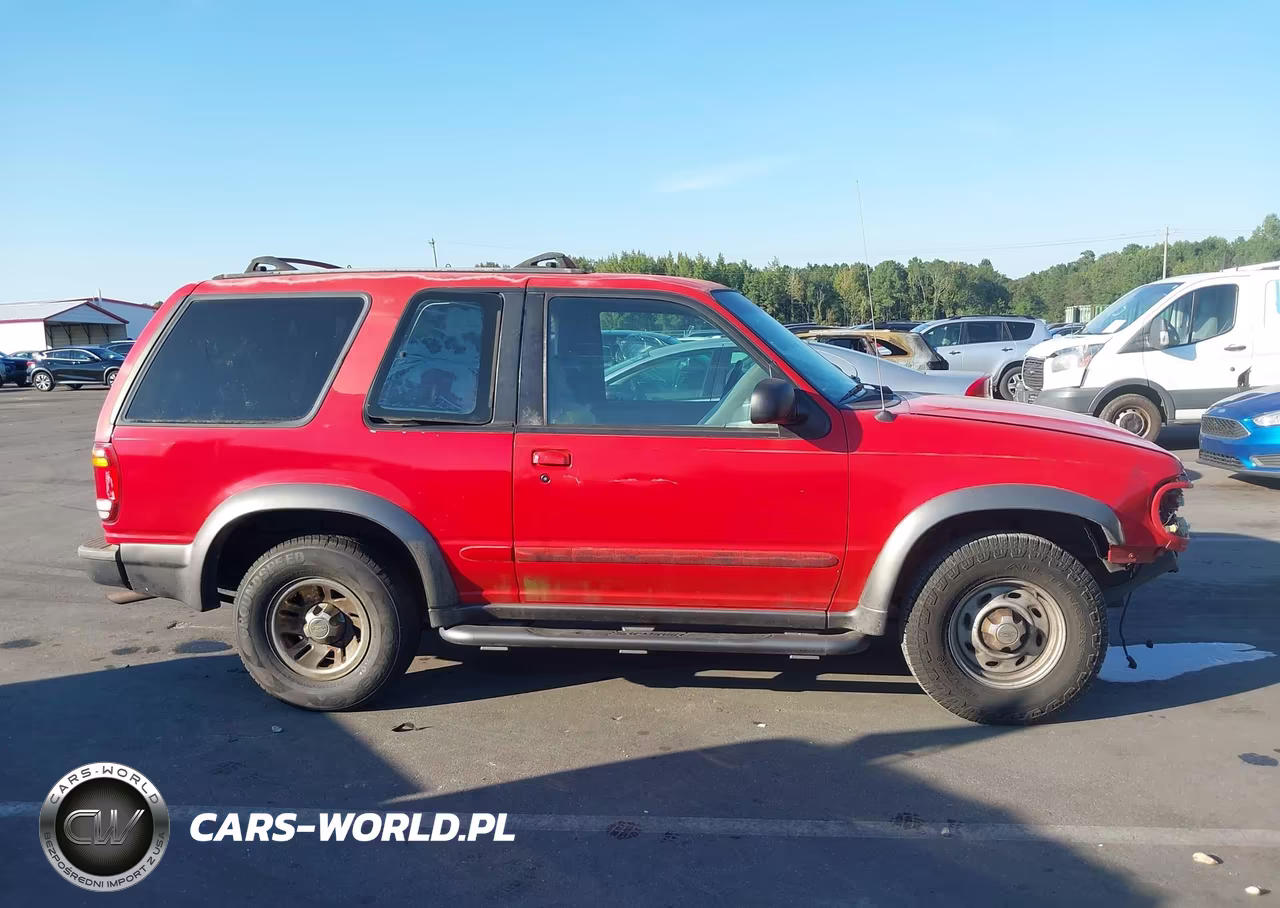 1999 Ford Explorer Sport VIN:1FMYU22E7XUB75484 - 14
