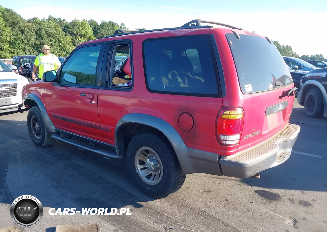 1999 Ford Explorer Sport VIN:1FMYU22E7XUB75484 - 3