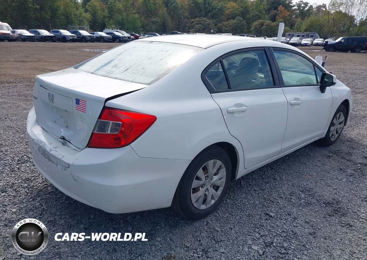2012 Honda Civic Sdn Lx VIN:2HGFB2F55CH300931 - 4