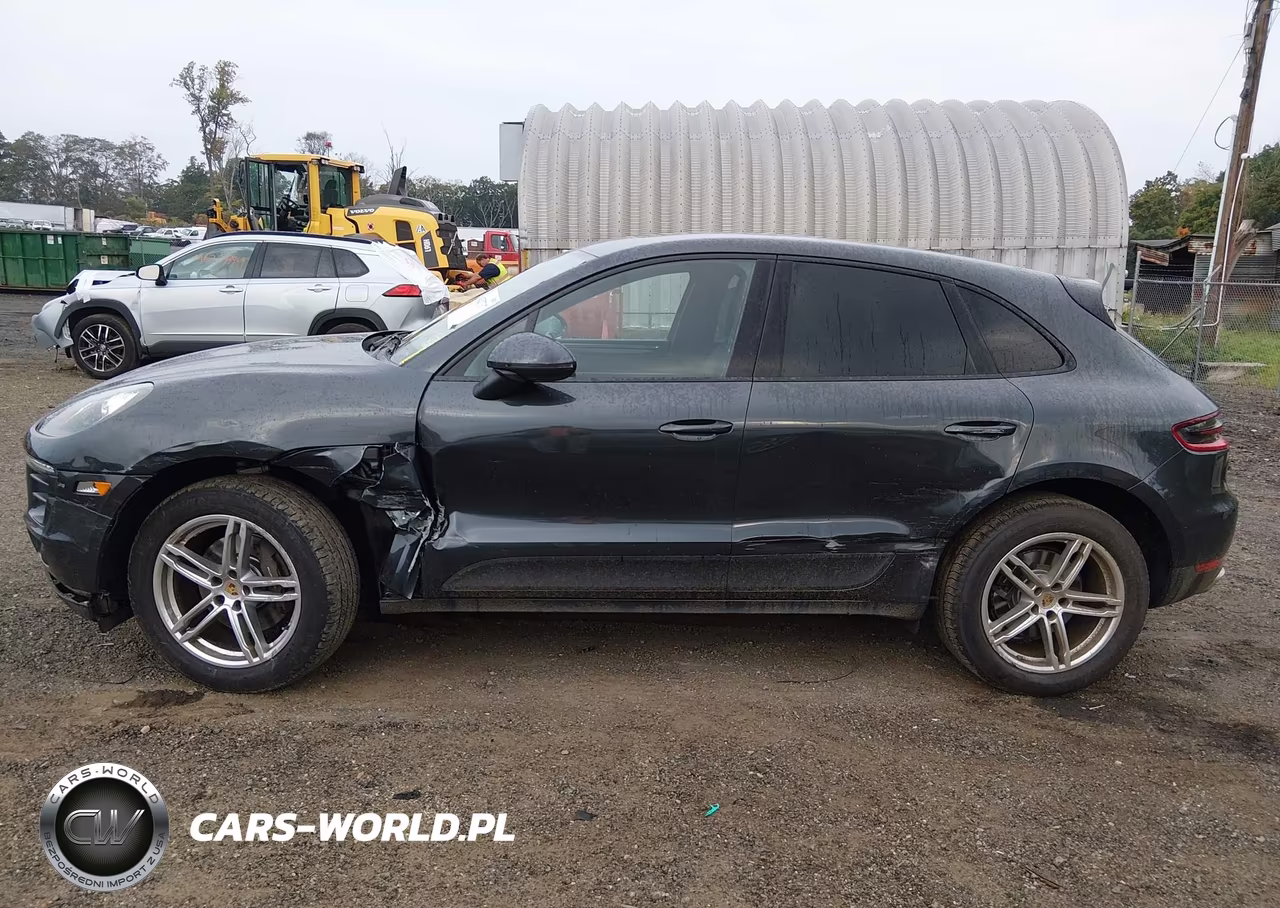 2018 Porsche Macan Sport Edition VIN:WP1AA2A58JLB24507 - 15
