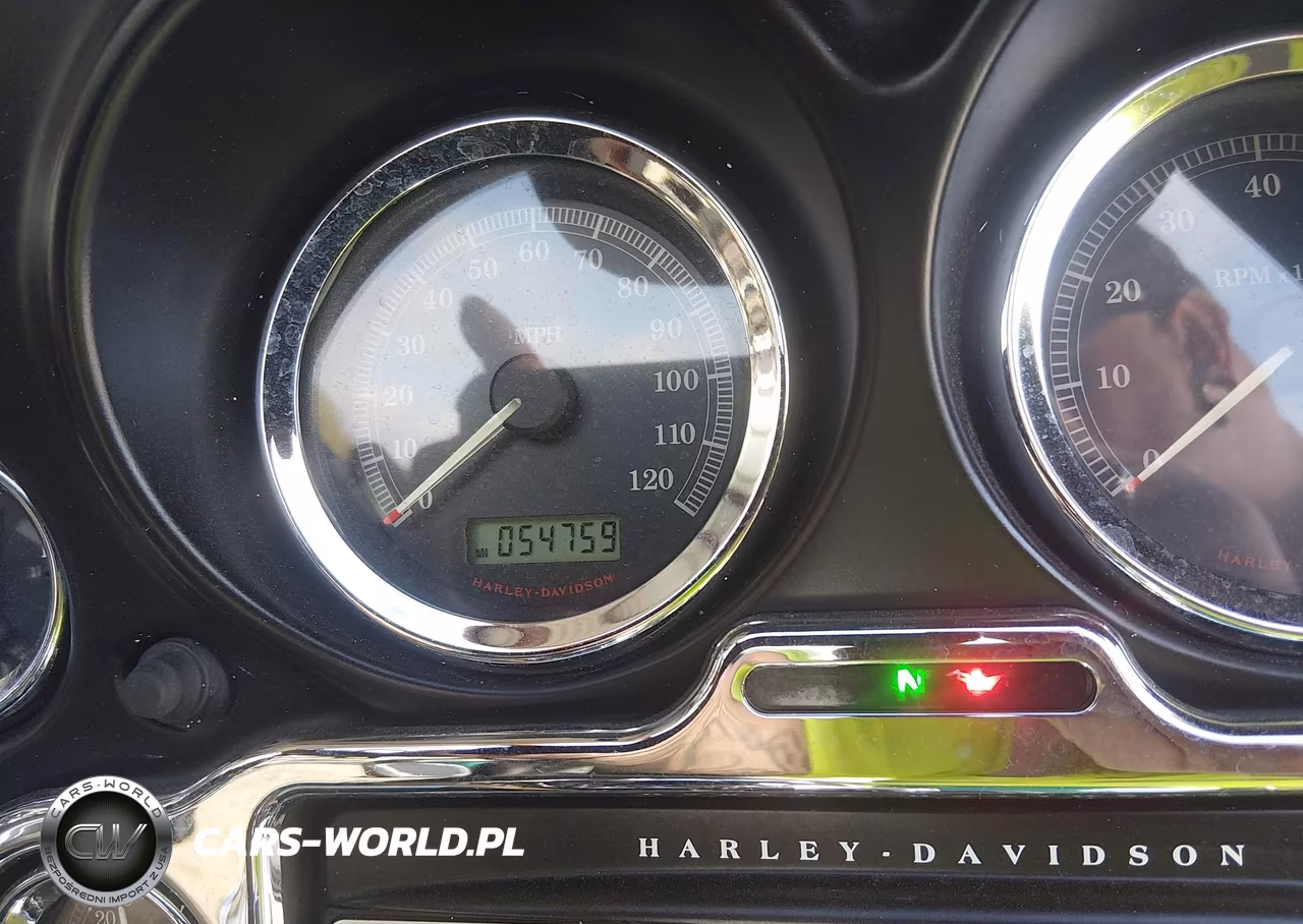2009 Harley-Davidson Flhtcu VIN:1HD1FC4189Y631003 - 7