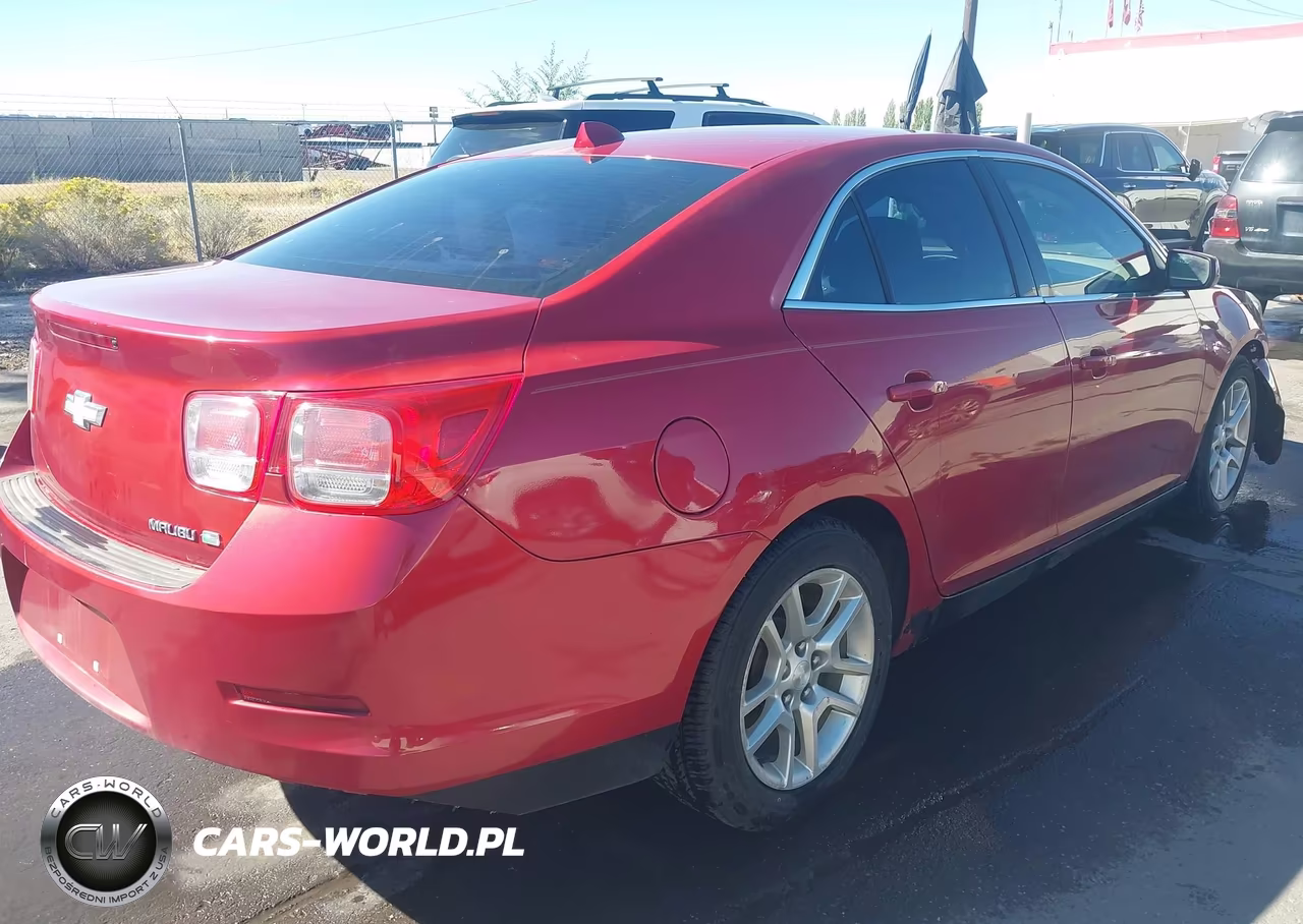 2013 Chevrolet Malibu Eco VIN:1G11D5RR0DF105589 - 4