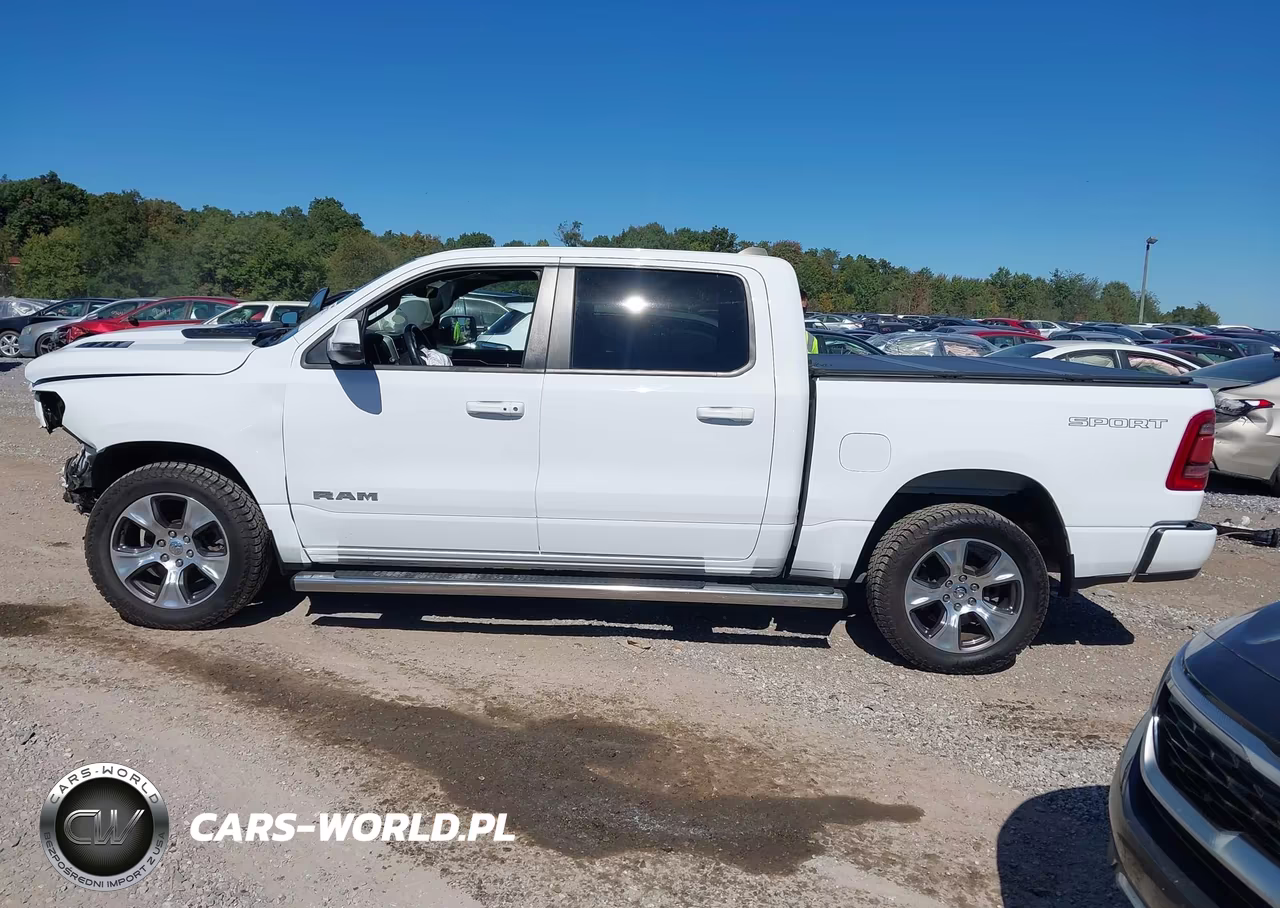2023 Ram 1500 Laramie 4X4 5'7 Box VIN:1C6SRFJT4PN538117 - 14