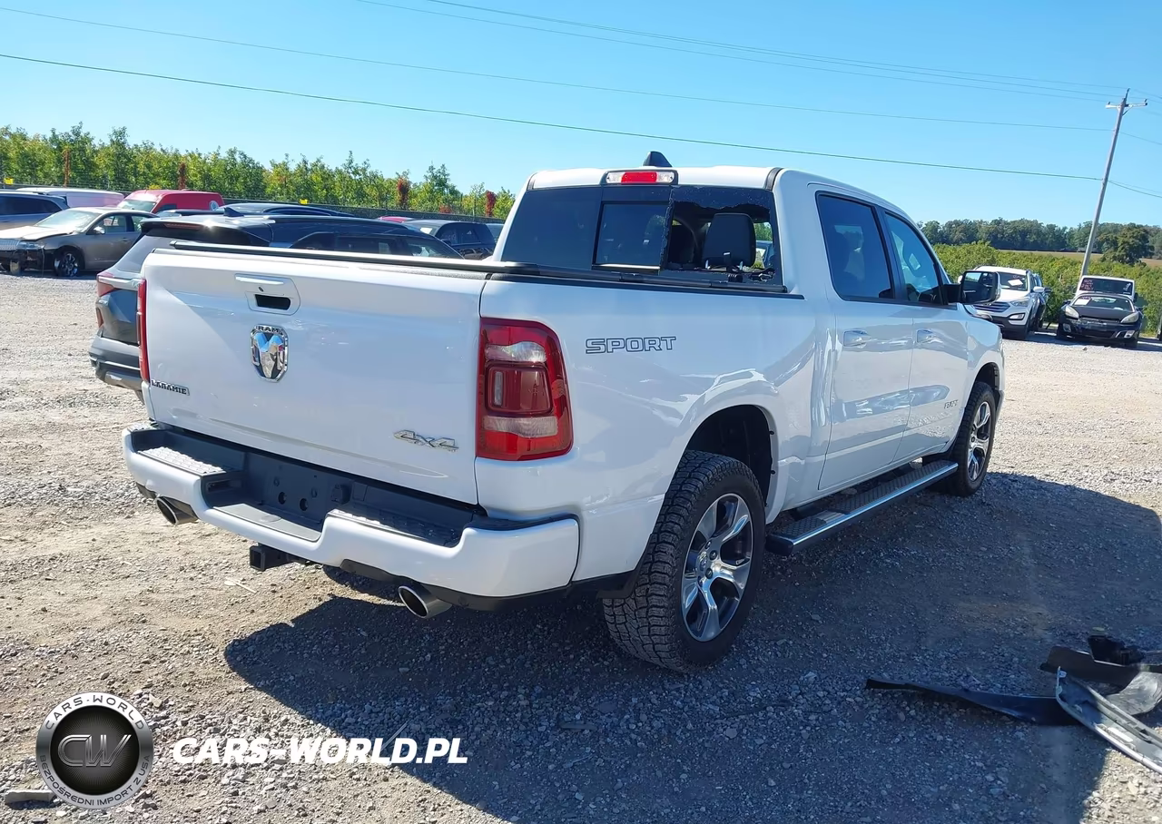 2023 Ram 1500 Laramie 4X4 5'7 Box VIN:1C6SRFJT4PN538117 - 4