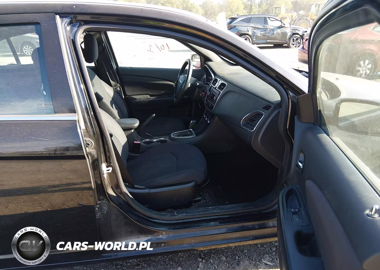 2013 Chrysler 200 Lx VIN:1C3CCBAG5DN722184 - 5
