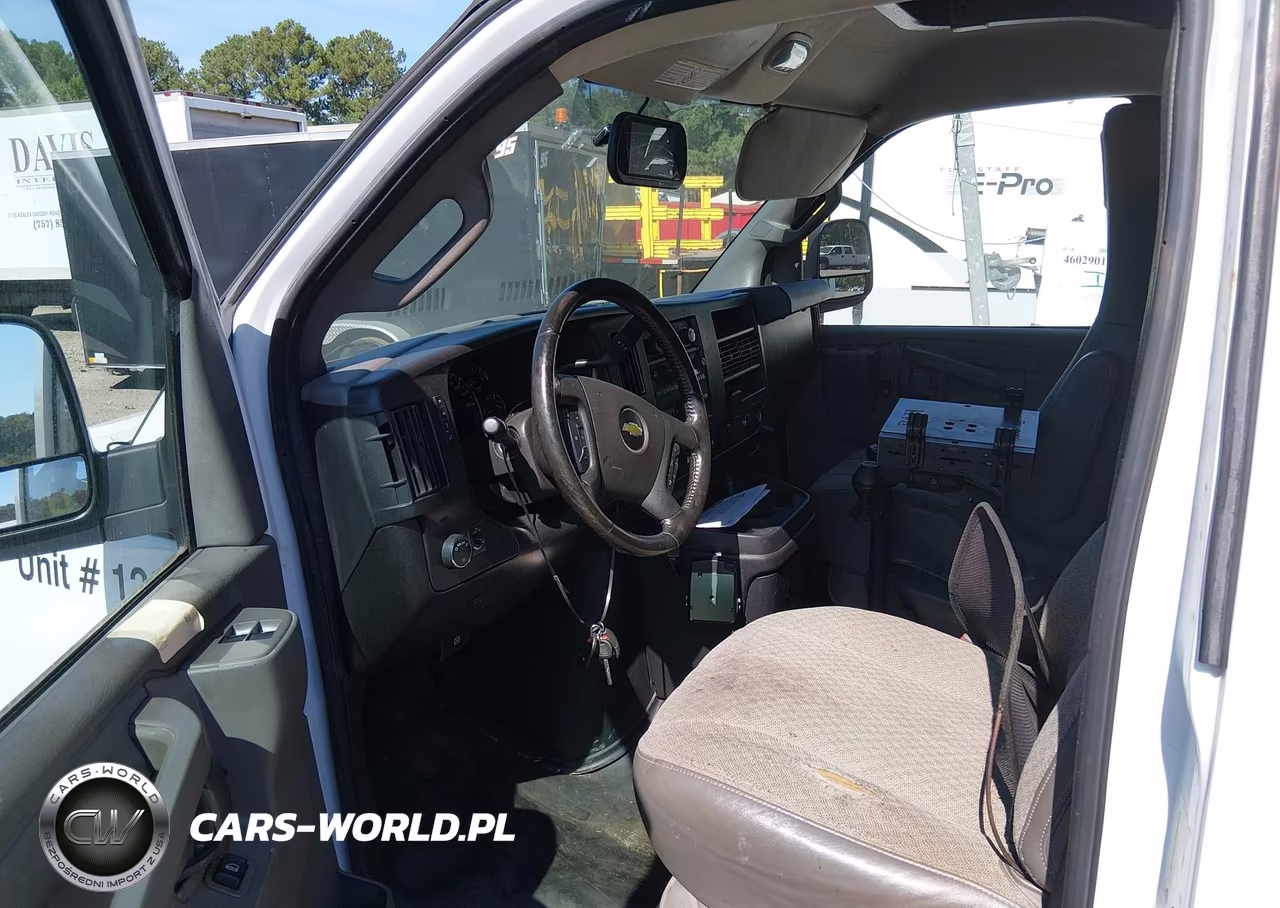 2021 Chevrolet Express Cutaway Work Van VIN:1GB0GSF75M1162853 - 7