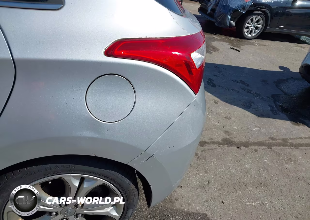 2013 Hyundai Elantra Gt Base W-Blue VIN:KMHD35LE5DU104474 - 19