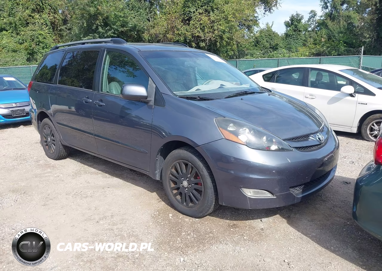 2007 Toyota Sienna Xle – zdjęcie 1 z 13