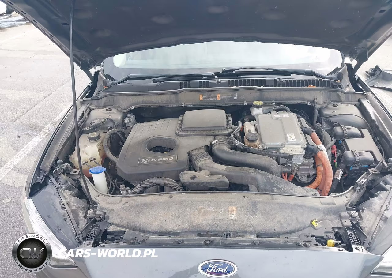 2018 Ford Fusion Hybrid S VIN:3FA6P0UU8JR223669 - 10