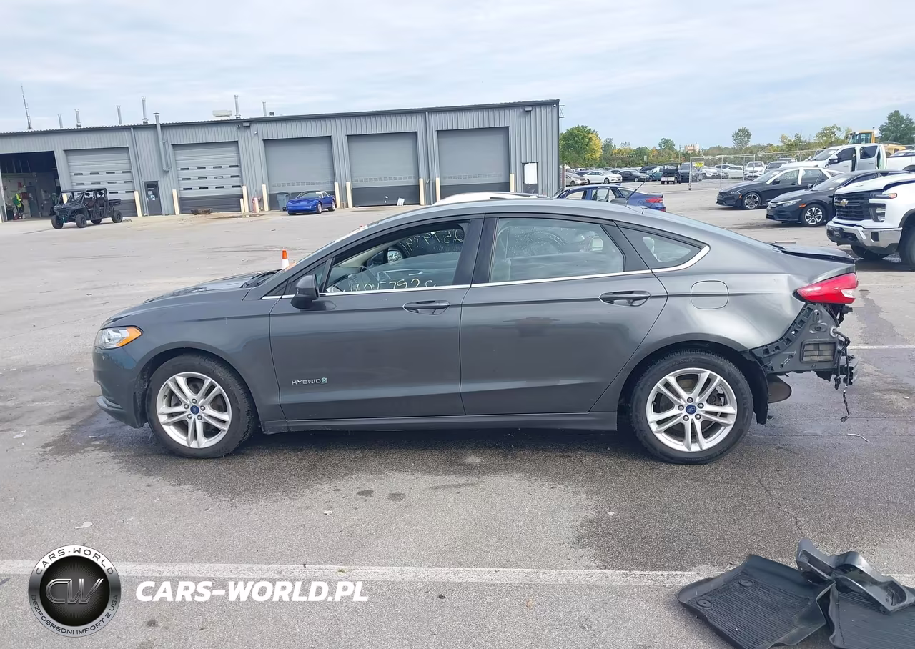 2018 Ford Fusion Hybrid S VIN:3FA6P0UU8JR223669 - 14