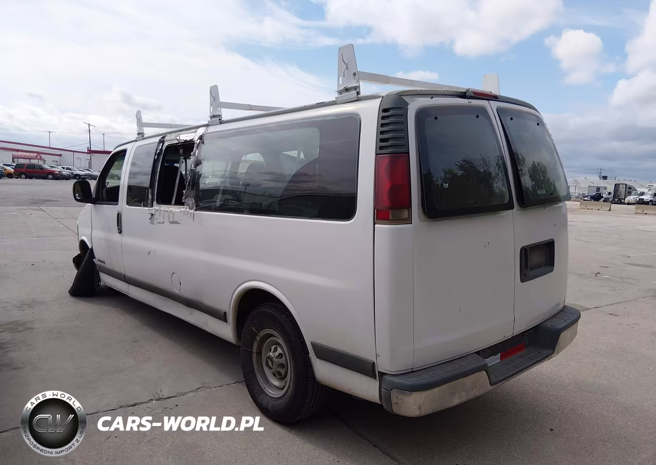 2001 Chevrolet Express VIN:1GAHG39R711181197 - 3