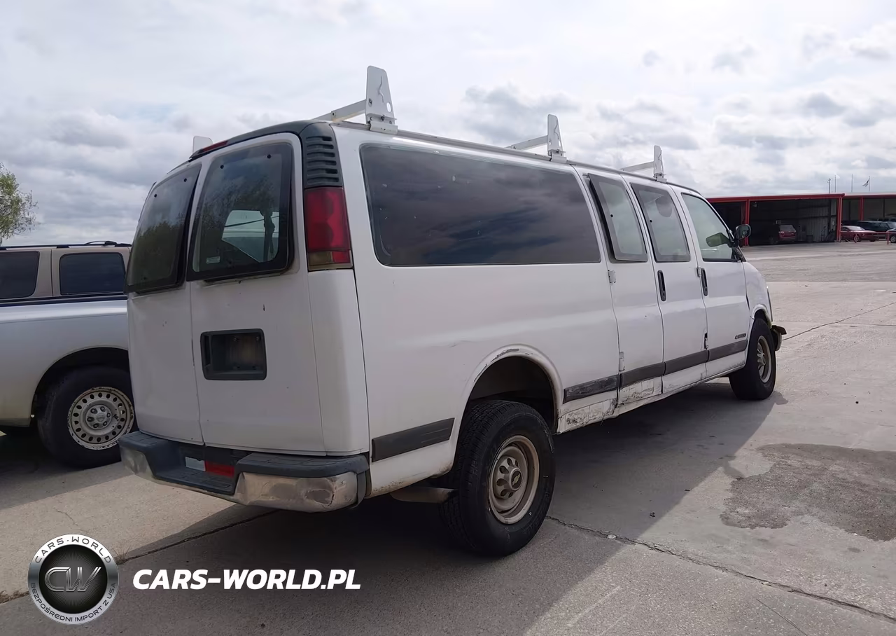 2001 Chevrolet Express VIN:1GAHG39R711181197 - 4