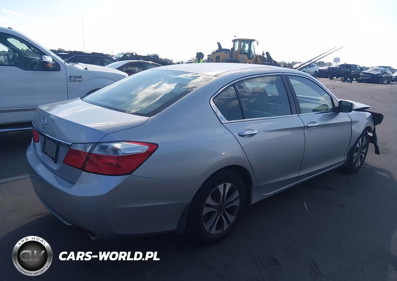 2015 Honda Accord Lx VIN:1HGCR2F32FA173989 - 4