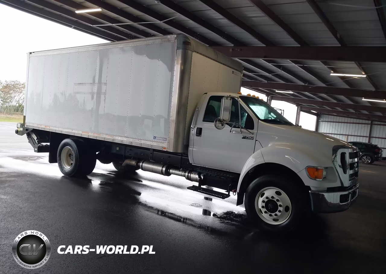 2011 Ford F-750 Xl-Xlt
