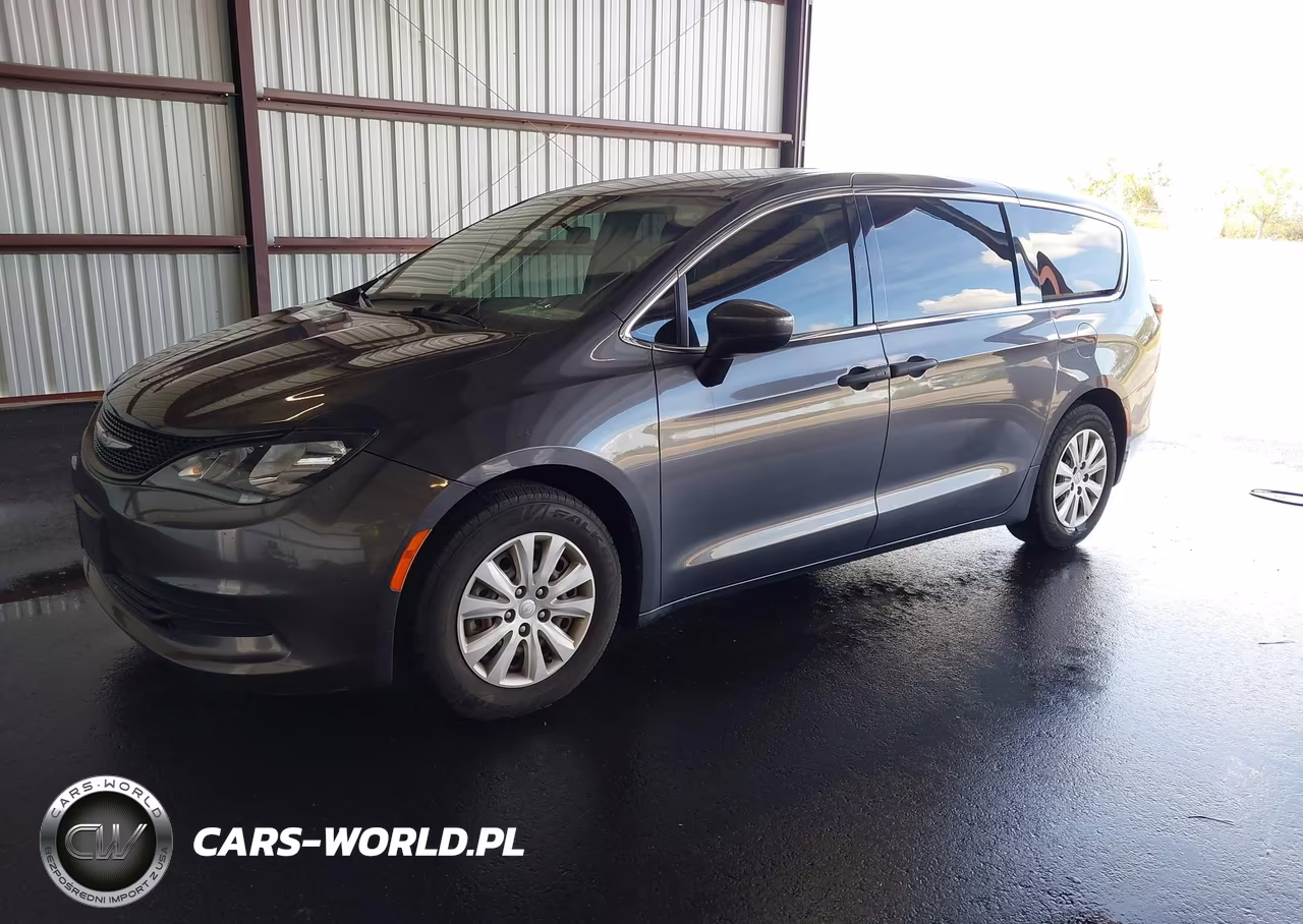 2020 Chrysler Voyager L VIN:2C4RC1AG2LR232190 - 2