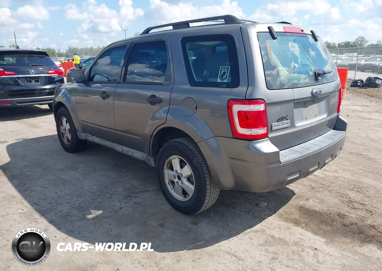 2009 Ford Escape Xls-Xls Manual VIN:1FMCU027X9KC47373 - 3