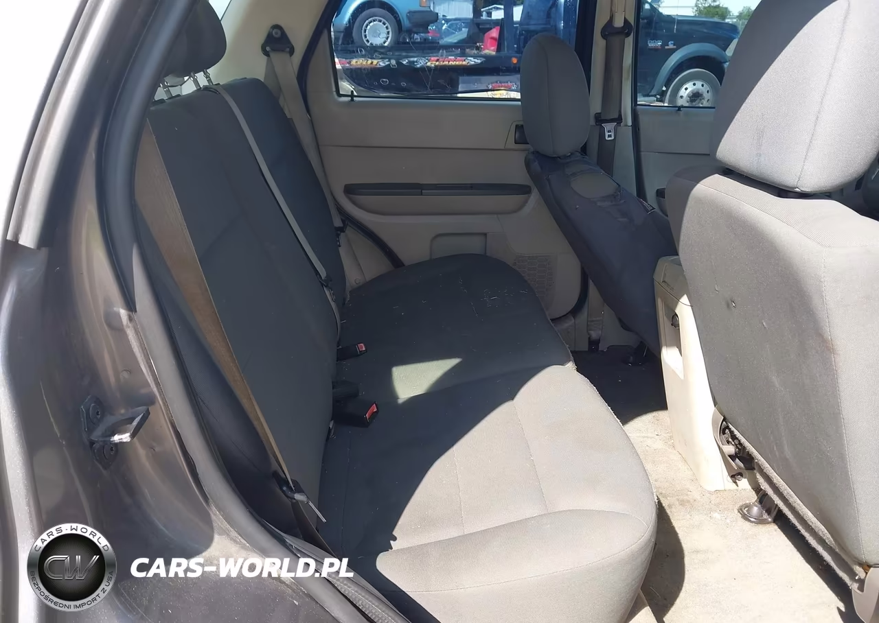 2009 Ford Escape Xls-Xls Manual VIN:1FMCU027X9KC47373 - 8