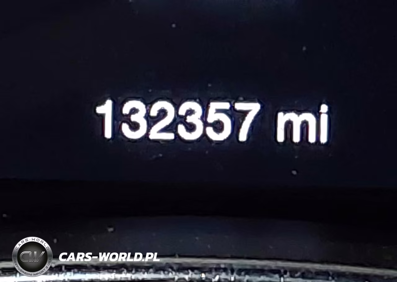 2018 Jeep Grand Cherokee Limited 4X4 VIN:1C4RJFBG6JC173488 - 15